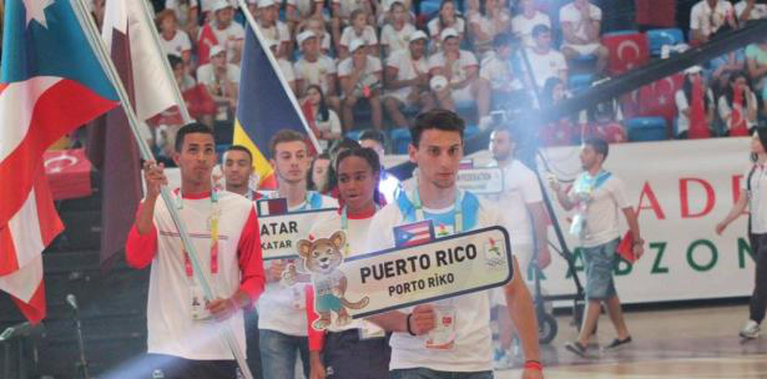 Los jóvenes están en el país participando en la competencia de la Federación Internacional de Deporte Escolar. (Facebook)