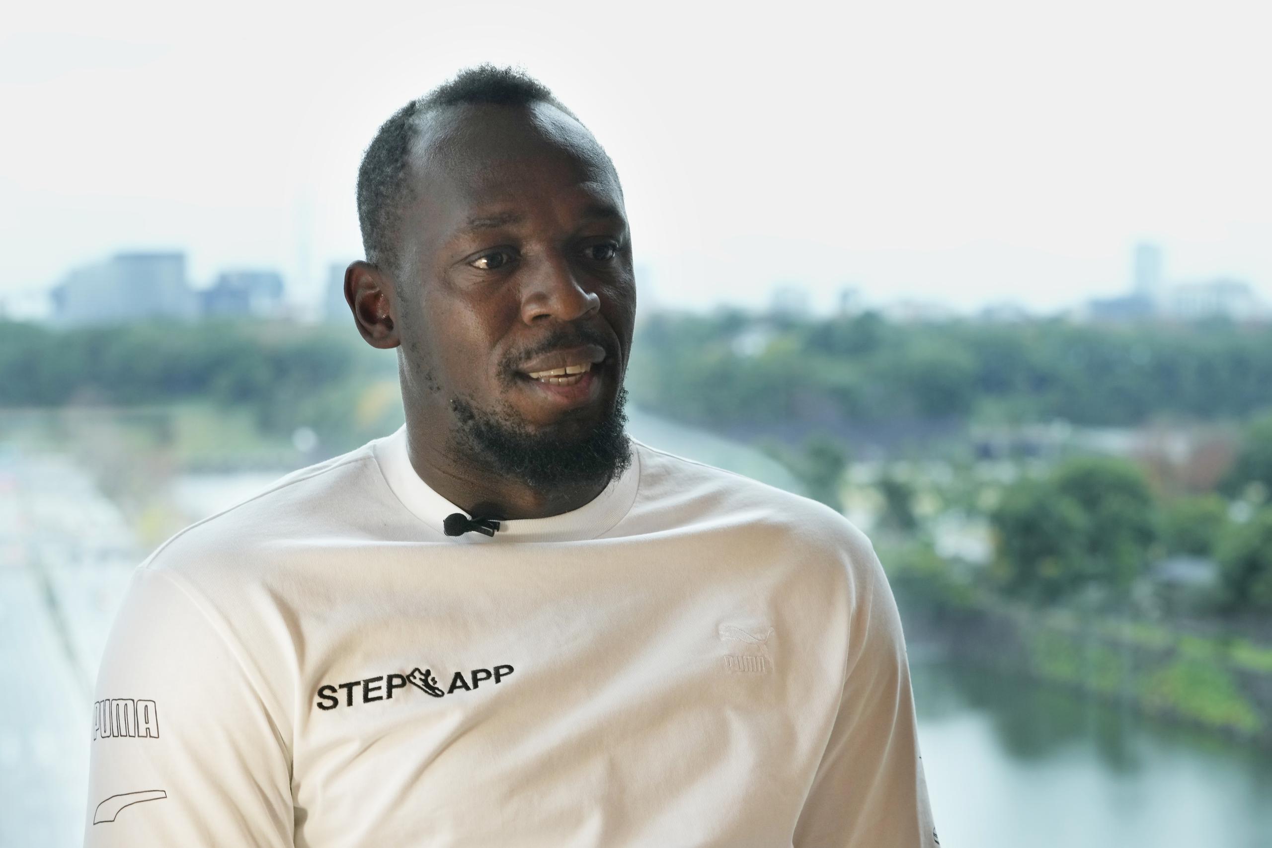 Usain Bolt, el retirado velocista jamaicano, aparece aquí segunda retratado en una entrevista ofrecida en diciembre pasado.