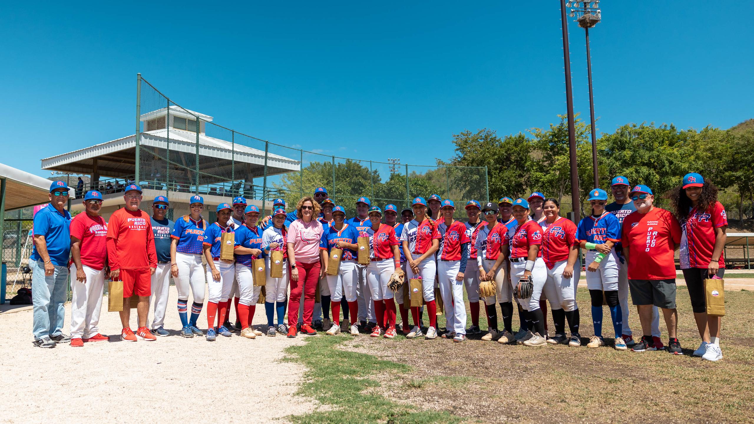 La Selección Nacional Femenina de Béisbol fue reconocida durante el Festival Olímpico Femenino.