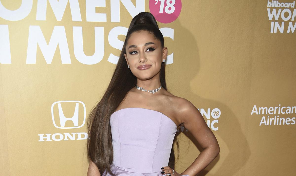 Ariana Grande tearfully opens up about her makeup injections