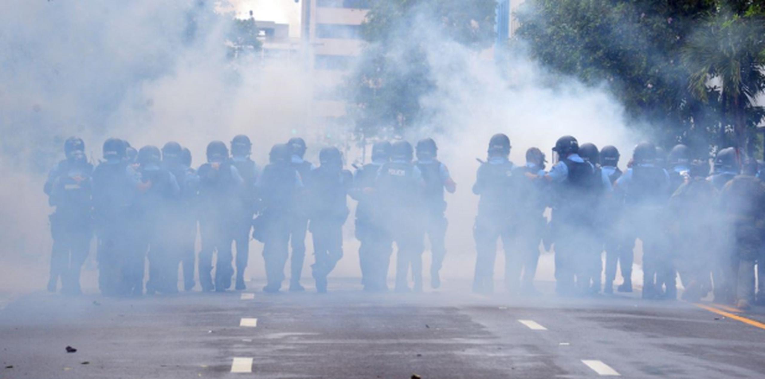 En el lugar se vieron afectados policías, manifestantes y periodistas. (luis.alcaladelolmo@gfrmedia.com)