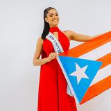 Karla Guilfú se luce en su llegada a El Salvador para Miss Universe