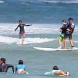 Surf 4 Dem: ¡Vive la magia de la adrenalina y las olas!