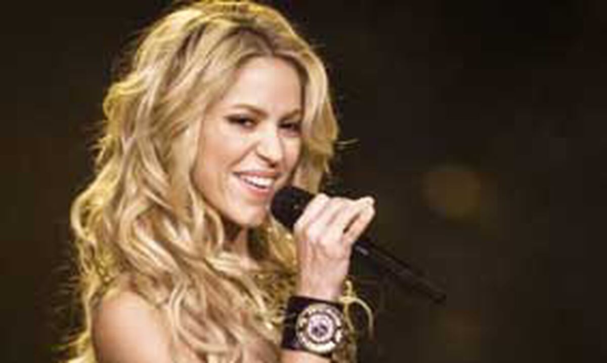 Shakira estrena el vídeo "Addicted to you" Primera Hora