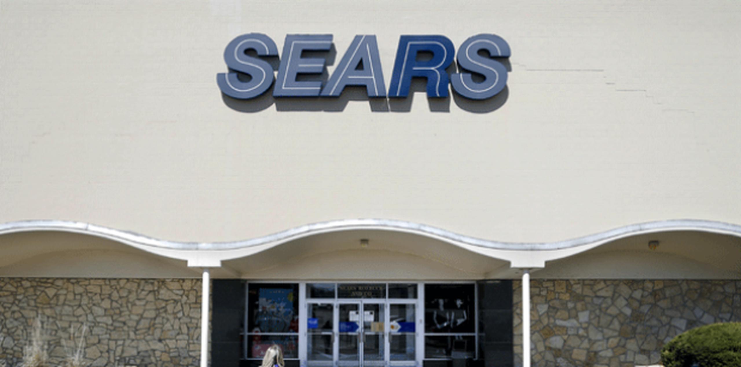 Sears indicó que vendería el resto de productos de Whirlpool en su inventario. (AP /John Minchillo)