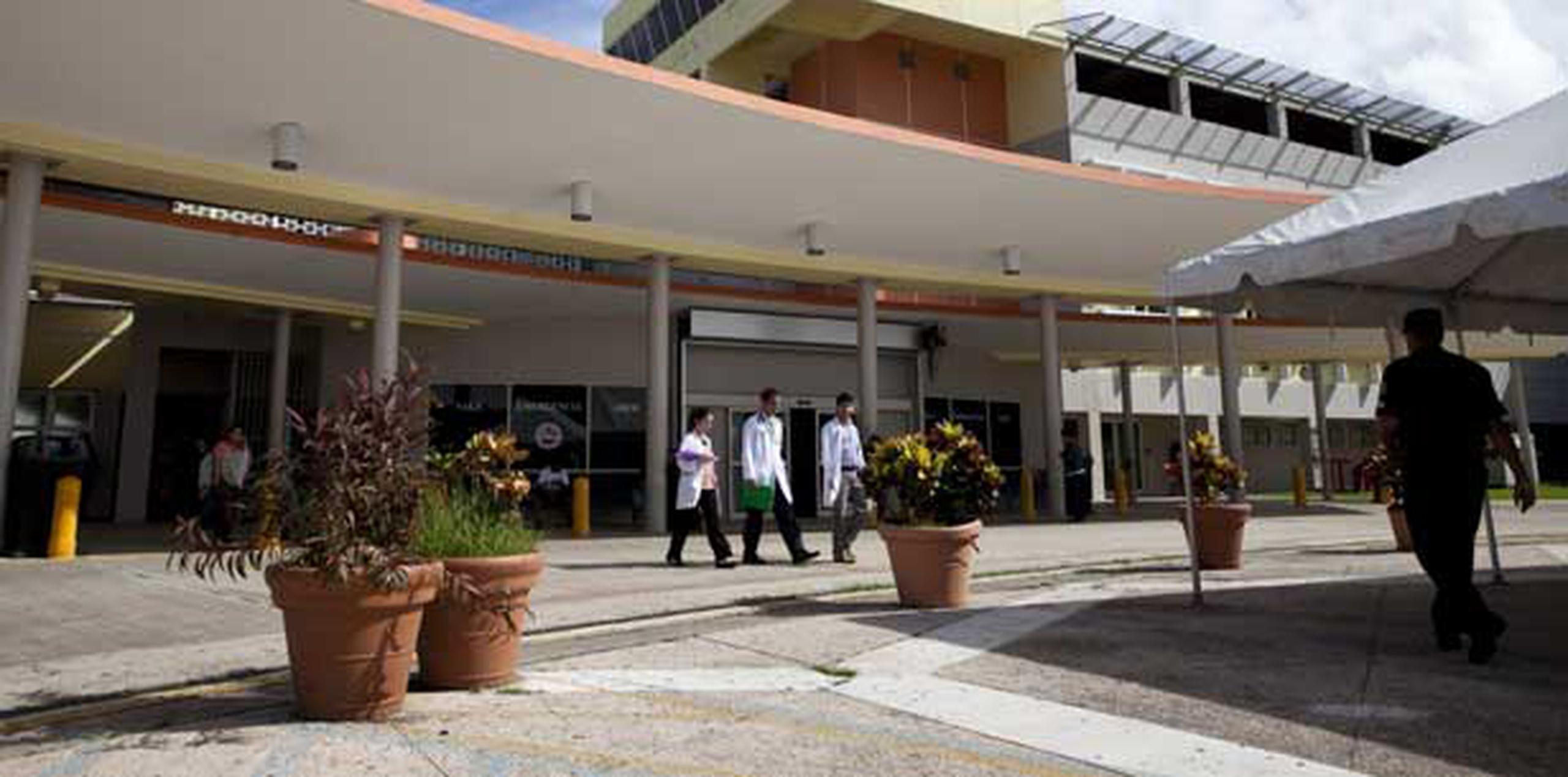 Mildred Santiago Maldonado fue atendida inicialmente en el Centro de Diagnóstico y Tratamiento de Utuado, pero fue referida al Centro Médico de Río Piedras al atardecer. (Archivo)