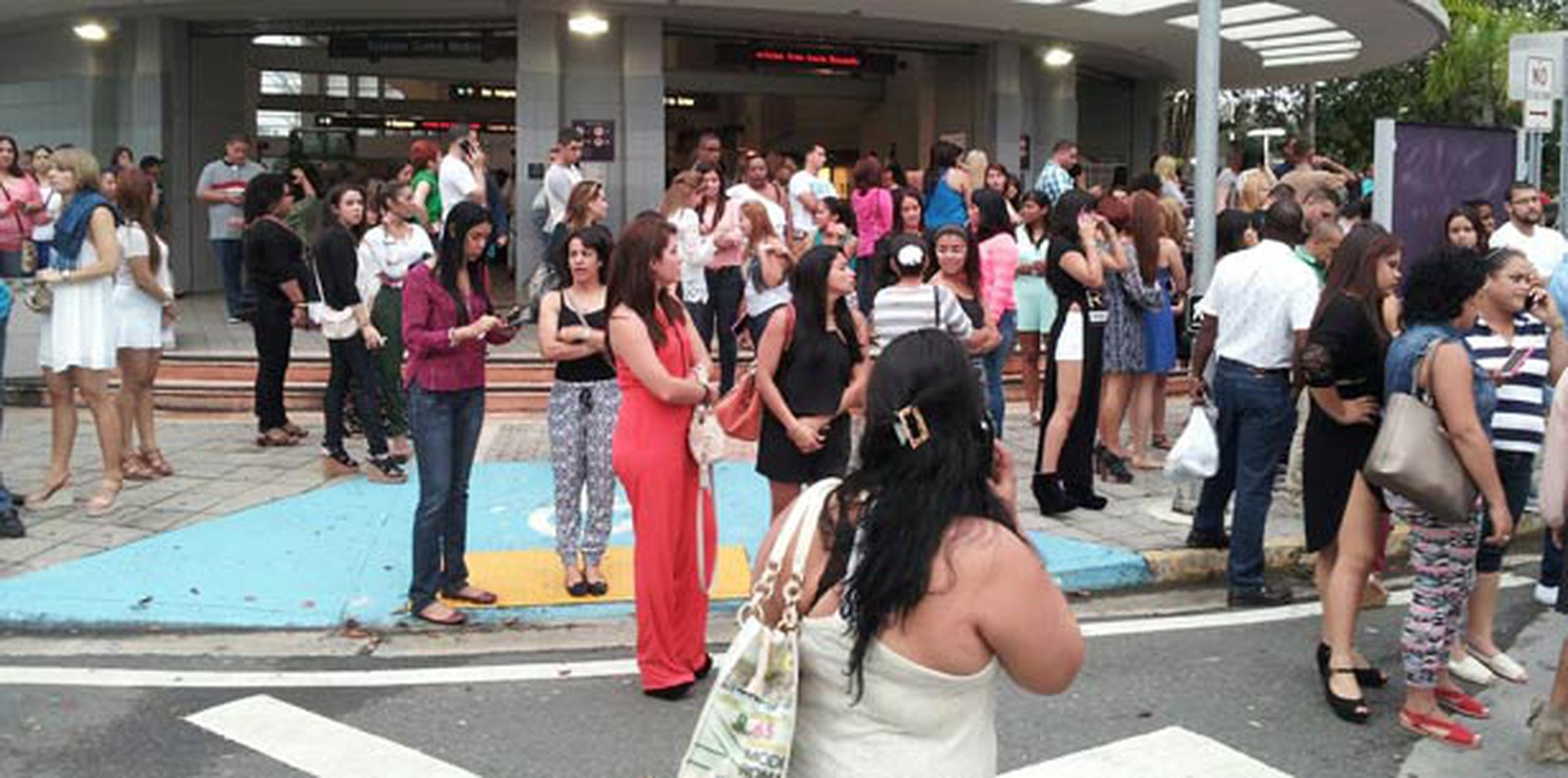 Muchos de los afectados iban rumbo al Coliseo de Puerto Rico para presenciar el concierto de Luis Fonsi. (Para Primera Hora / Roberto Rodríguez)