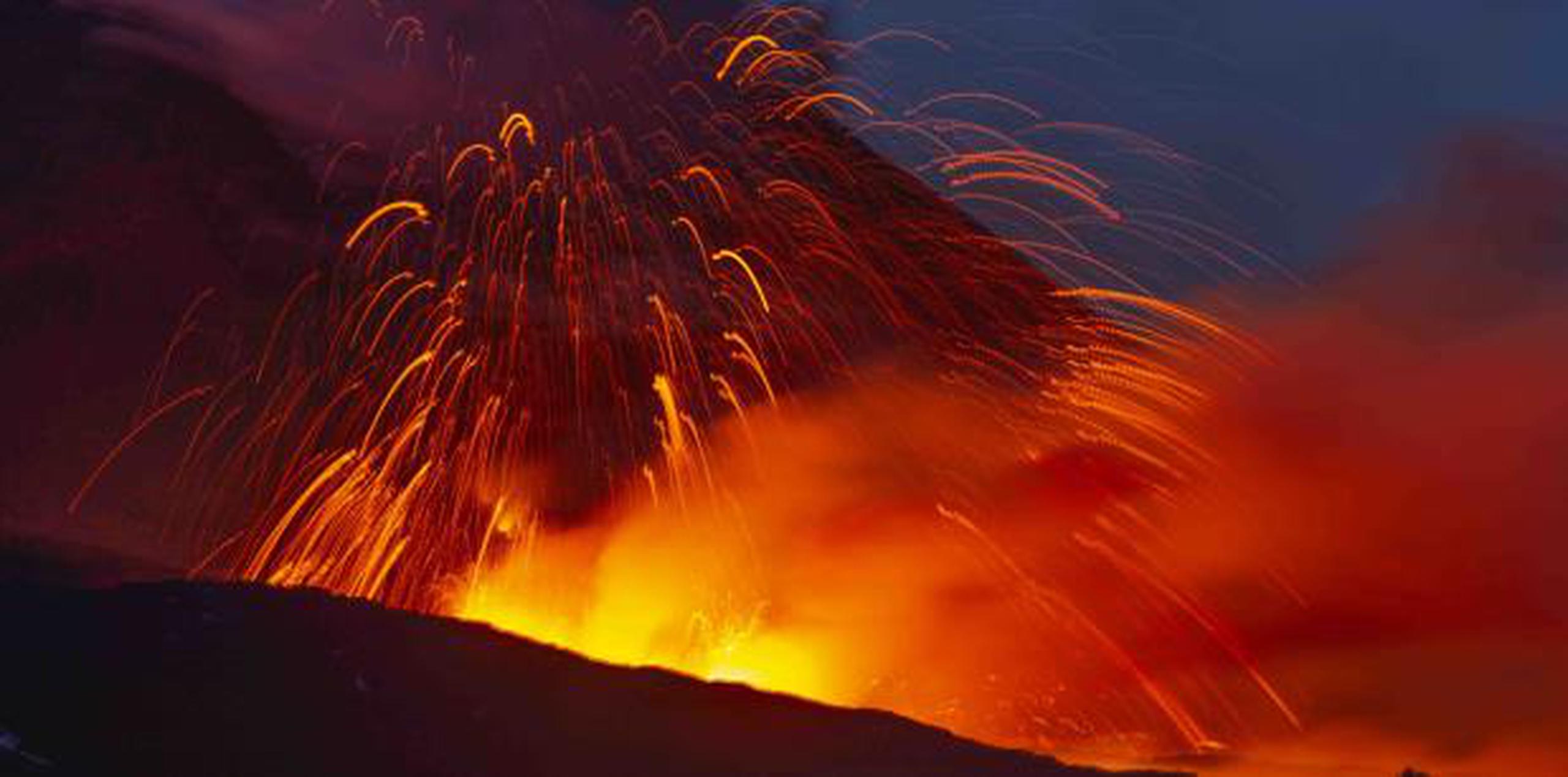 La erupción anterior fue en diciembre. (AP)