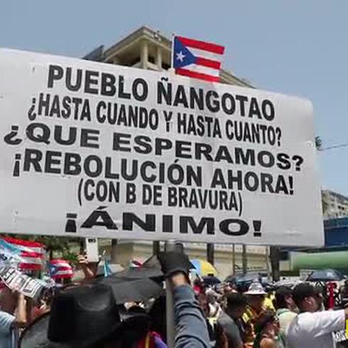 Ciudadanos, obreros, artistas y hasta políticos participaron de la protesta contra la Junta