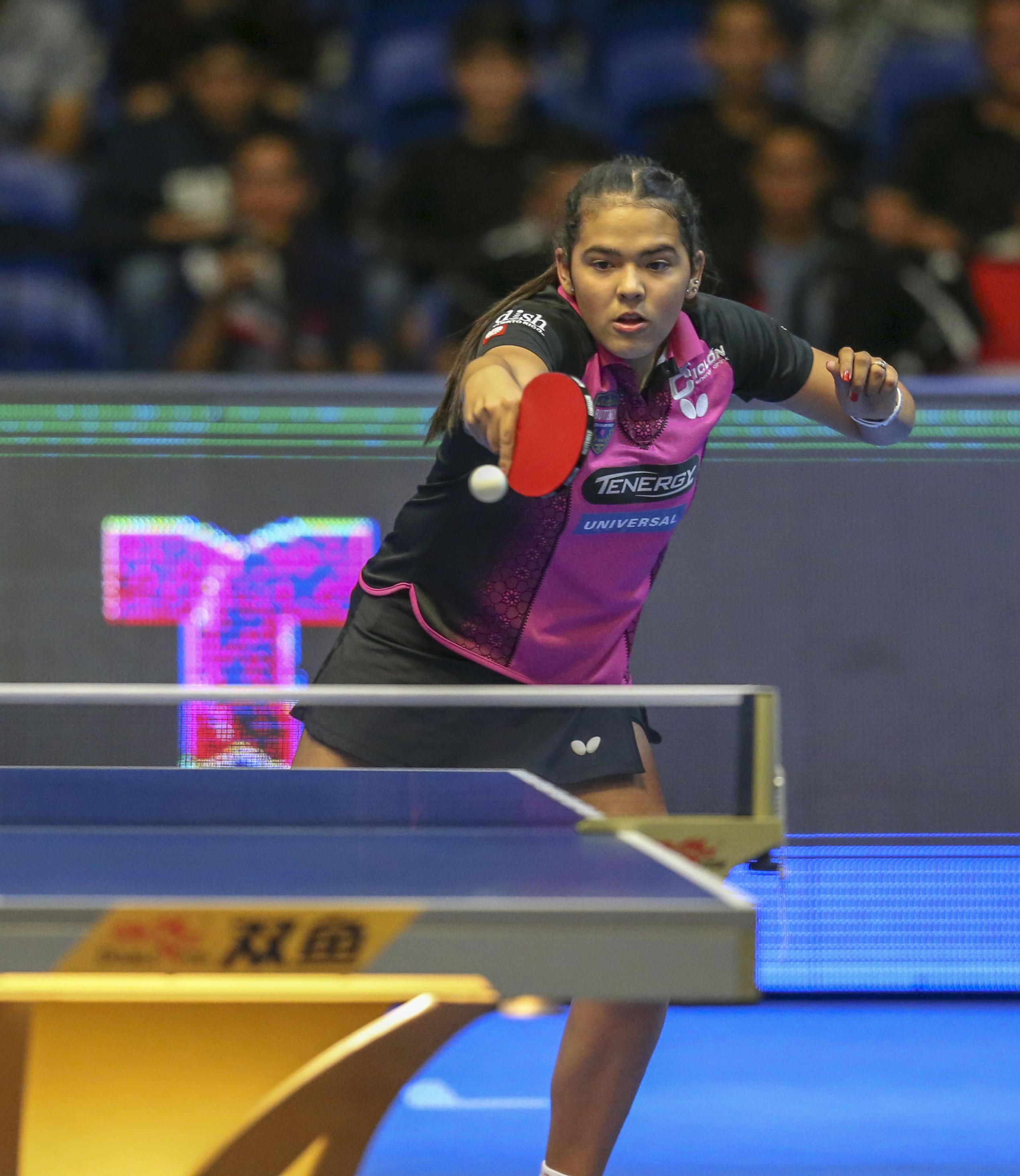 La utuadeña Adriana Díaz está entre las últimas ocho jugadoras del evento World Table Tennis Star Contender que se celebra en Doha, Catar.