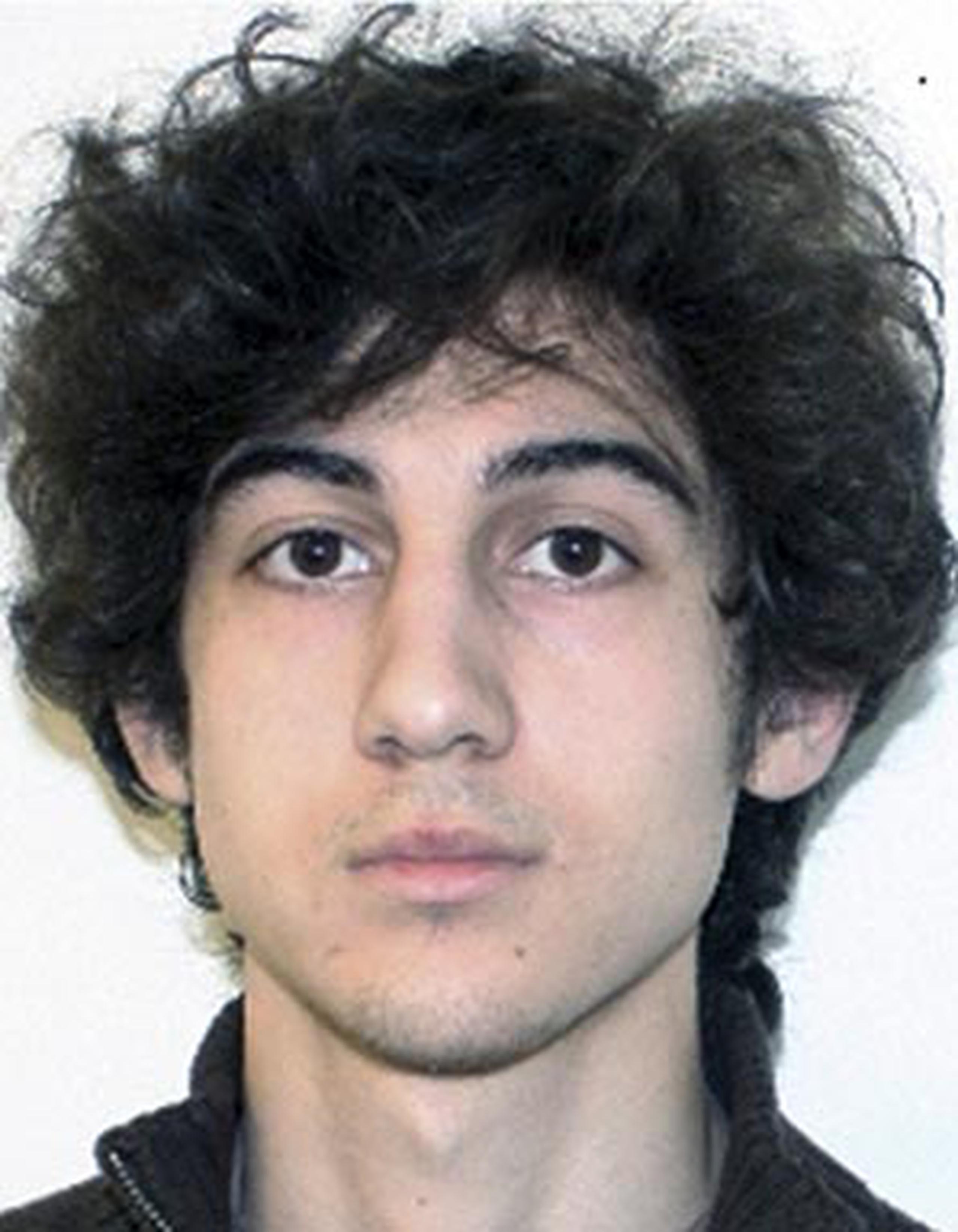 Dzhokhar Tsarnaev se declaró inocente de 30 cargos federales que lo señalan por las dos explosiones en el maratón del año pasado. (Archivo)