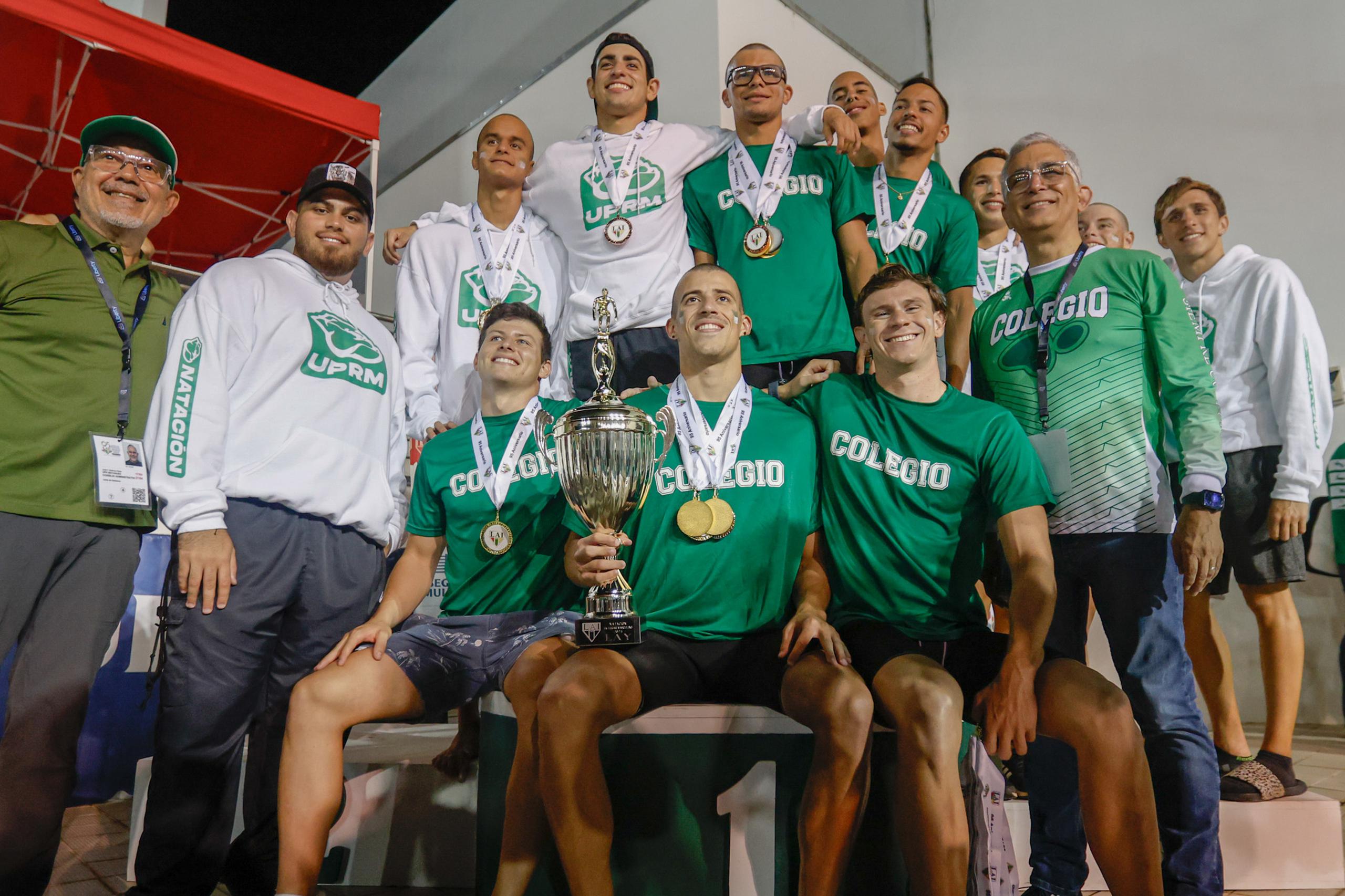 Los Tarzanes de la UPR Mayagüez extendieron a cuatro seguidos los campeonatos dentro de las aguas del complejo acuático Carlos Berrocal.