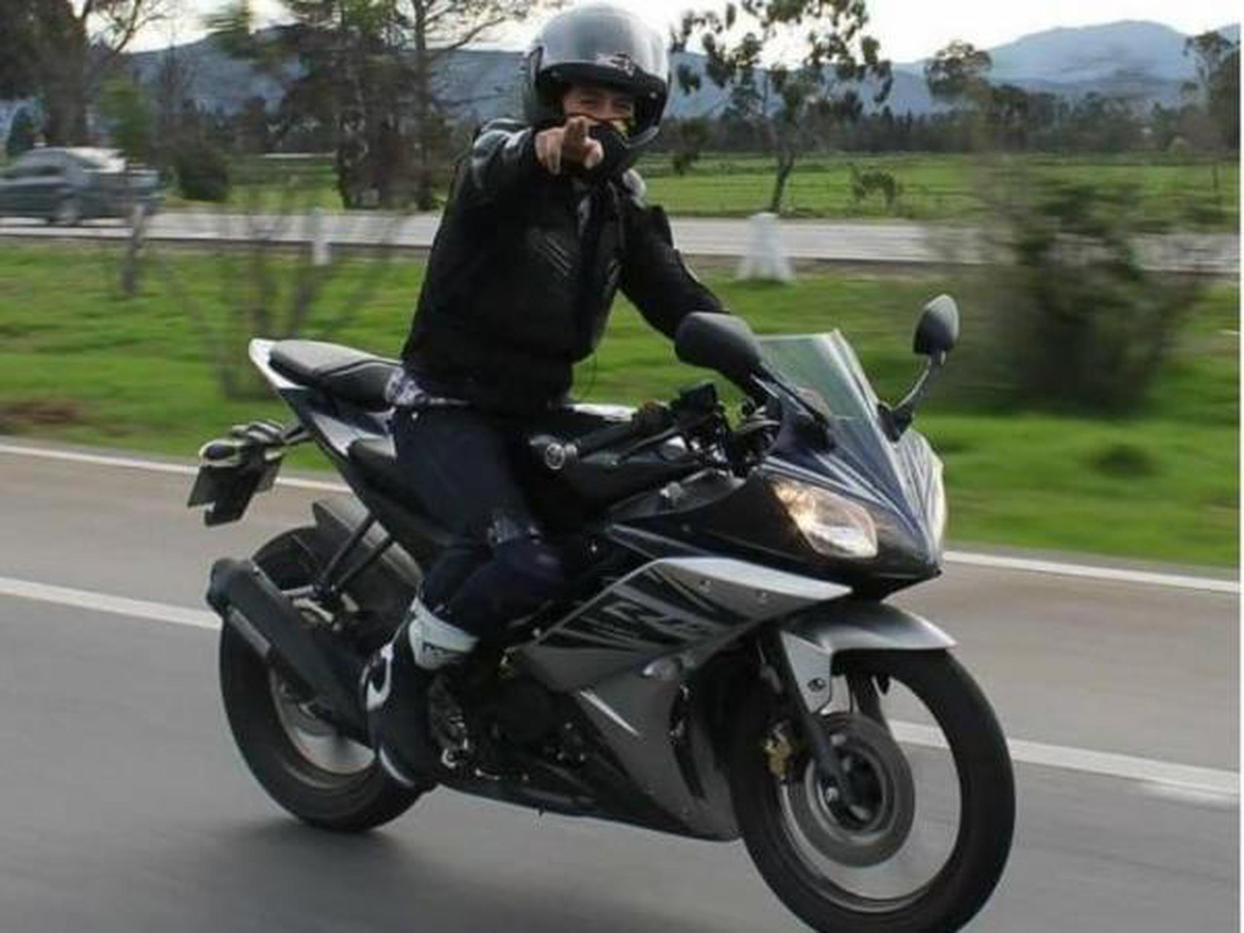 Gabriel realizó viajes en su motocicletas por diferentes ciudades del país y Ecuador. (GDA)