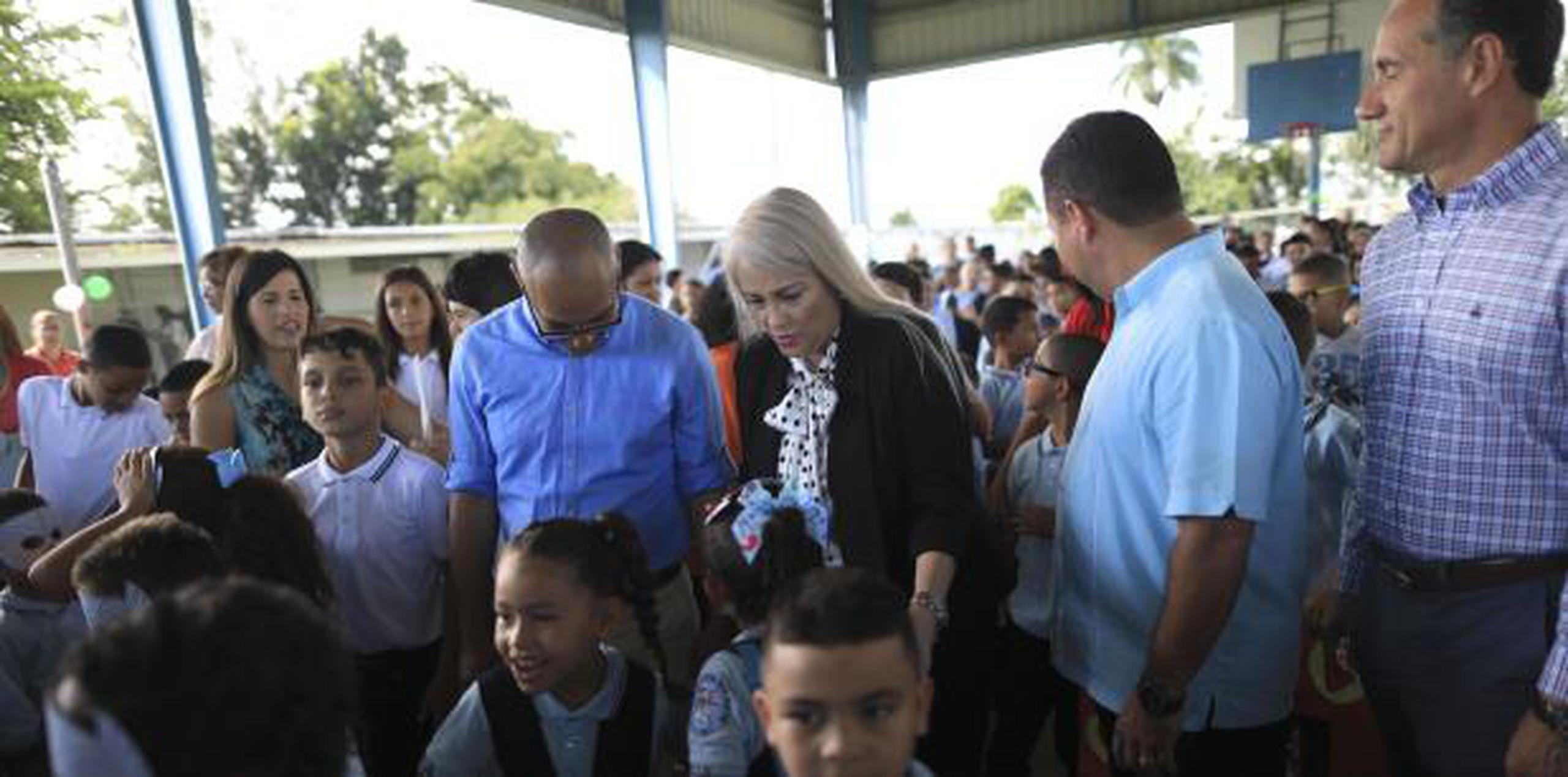 "Aquí puede estar la futura gobernadora o gobernador, representante o director escolar", dijo Vázquez. (xavier.araujo@gfrmedia.com)