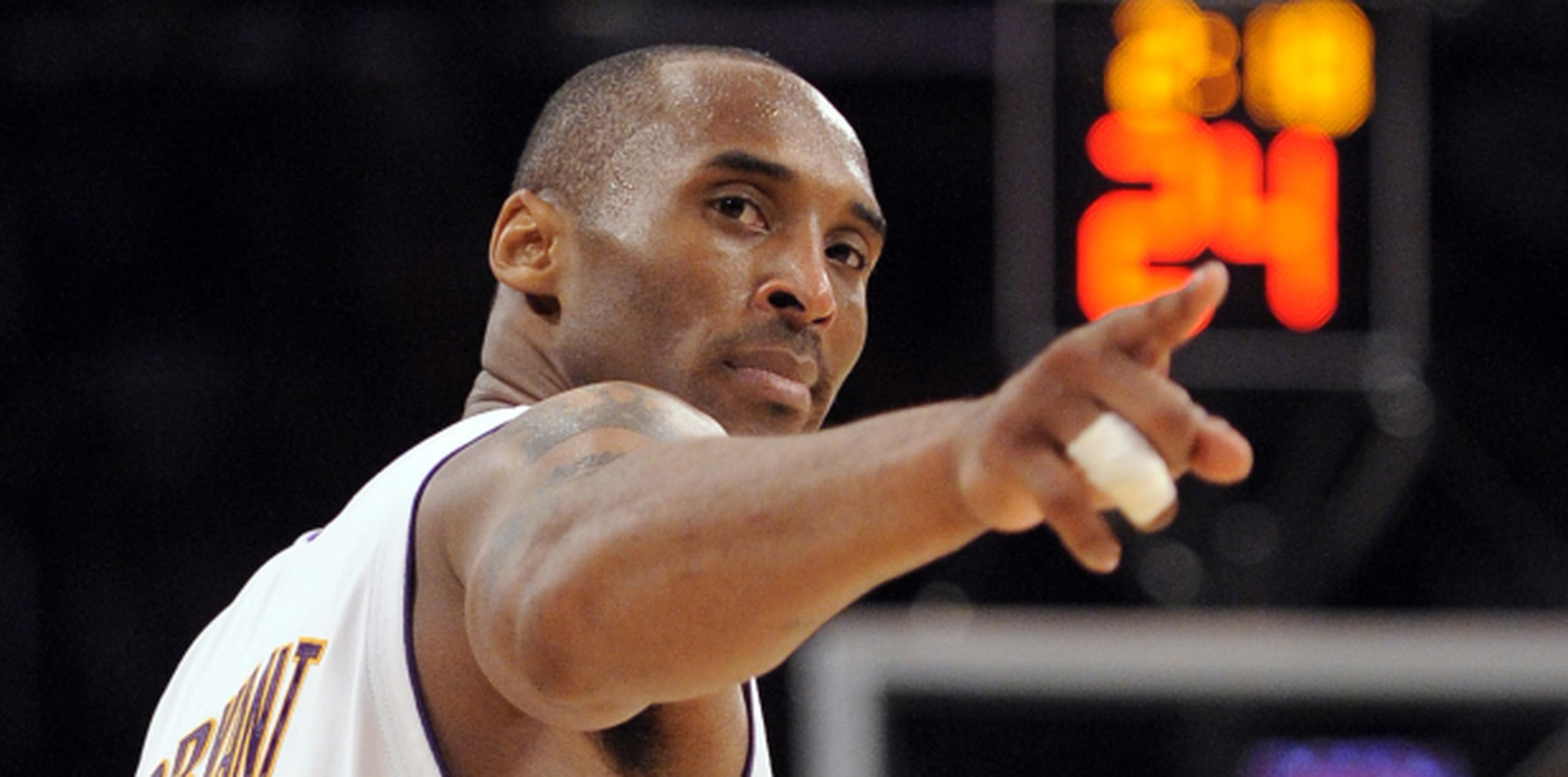 Kobe Bryant jugó toda su carrera con los Lakers. (Prensa Asociada)