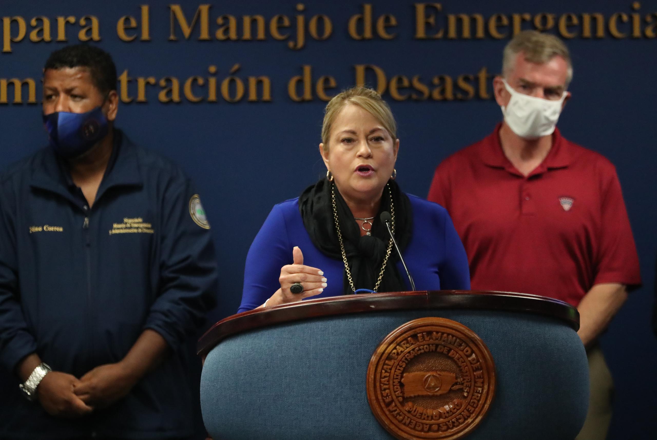 La gobernadora Wanda Vazquez Garced habla sobre los preparativos ante el paso de la tormenta tropical Laura.