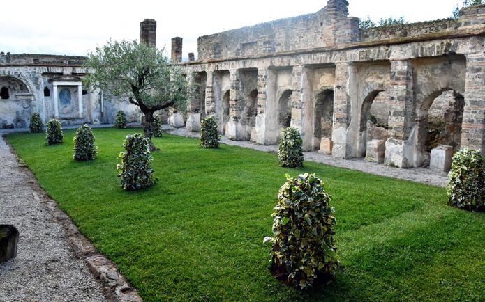 Imagen de la Casa dell'Ancora cedida por el Parque Arqueológico de Pompeya. EFE
