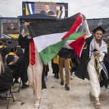 Protesta contra la guerra en Gaza interrumpe  graduación de Universidad de Michigan