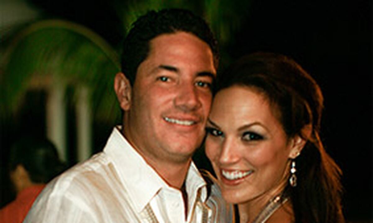 Fernando del Rincón se pasea con un nuevo amor - Primera Hora