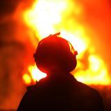 Hallan cuerpo calcinado de mujer tras extinguir incendio en San Sebastián