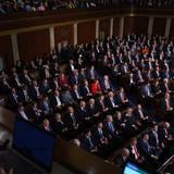 Senado de Estados Unidos evita cierre del gobierno federal
