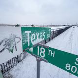 FOTOS: Violenta tormenta invernal "blanquea" partes de Estados Unidos