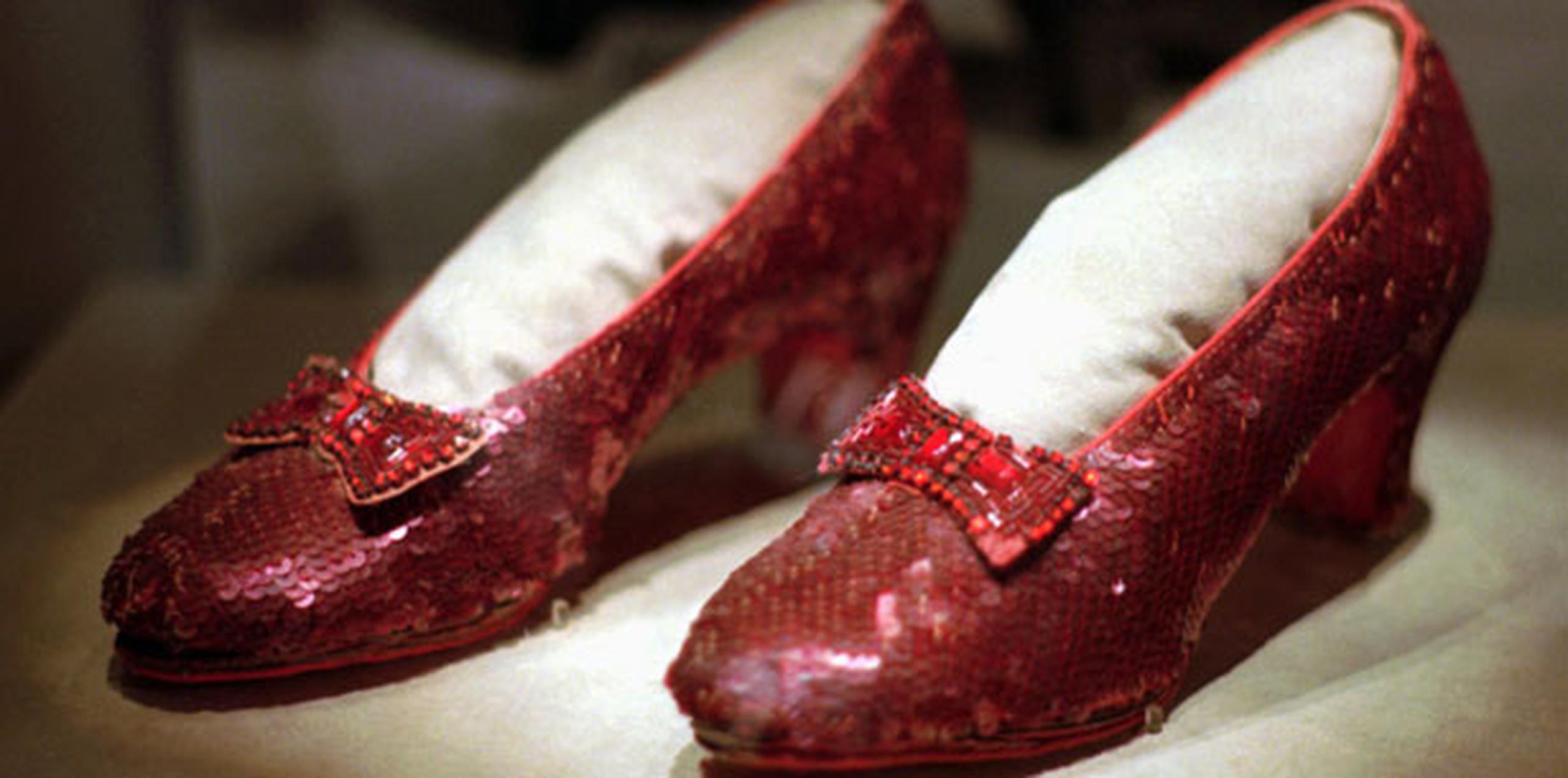 Fueron robadas del Museo de Judy Garland, que abrió en 1975 en la casa en la que vivió y que dice que tiene la colección más grande de artículos de Garland y de “El mago de Oz”. (AP)