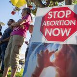 Entra en vigor en Florida la prohibición del aborto a las seis semanas de embarazo 