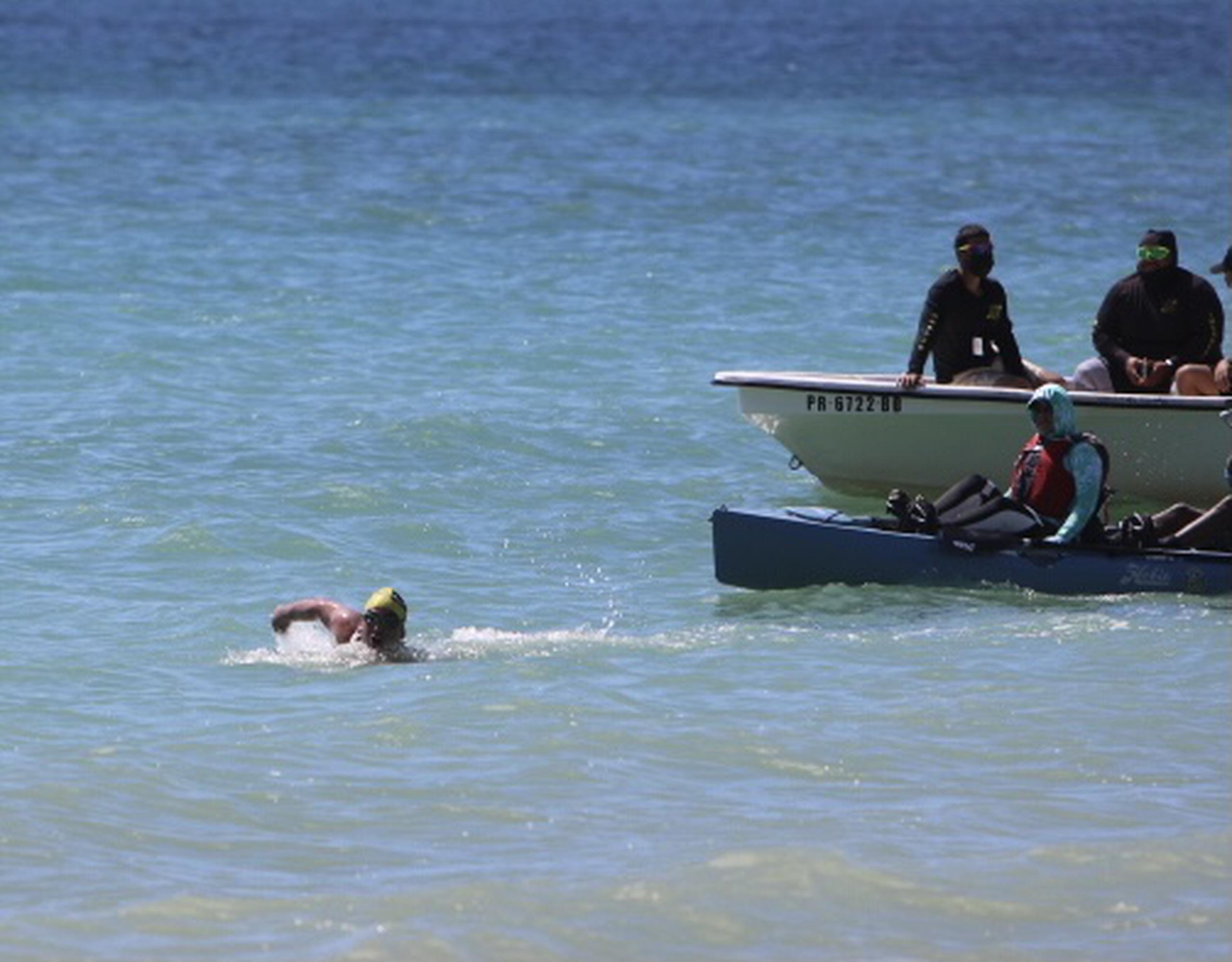 Joel Matos realizó su gesta de sobre 70 kilómetros entre ocho balnearios alrededor de la Isla y una piscina en Guaynabo.