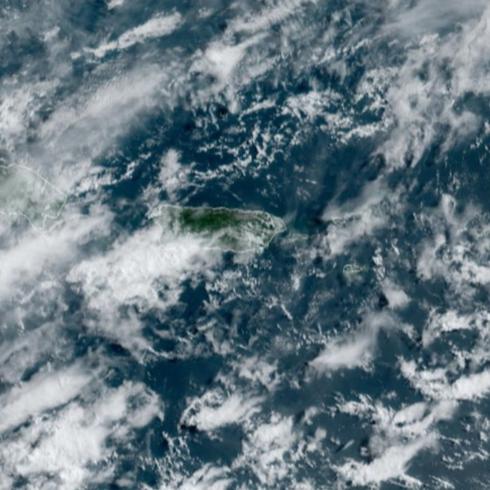 Primera onda tropical del año pasa al sur de la isla