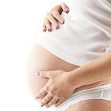 Cosméticos utilizados en el embarazo pueden adelantar pubertad de hijas