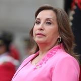 Video: Agreden a la presidenta de Perú durante una visita a la región andina