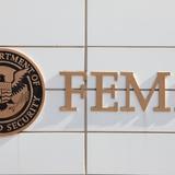 Corozal habilita centro para solicitar los $700 de FEMA