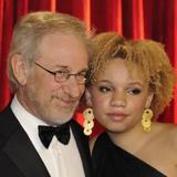 Hija de Steven Spielberg fue arrestada por violencia de género