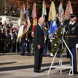 Biden: veteranos son “la columna vertebral de acero de esta nación”