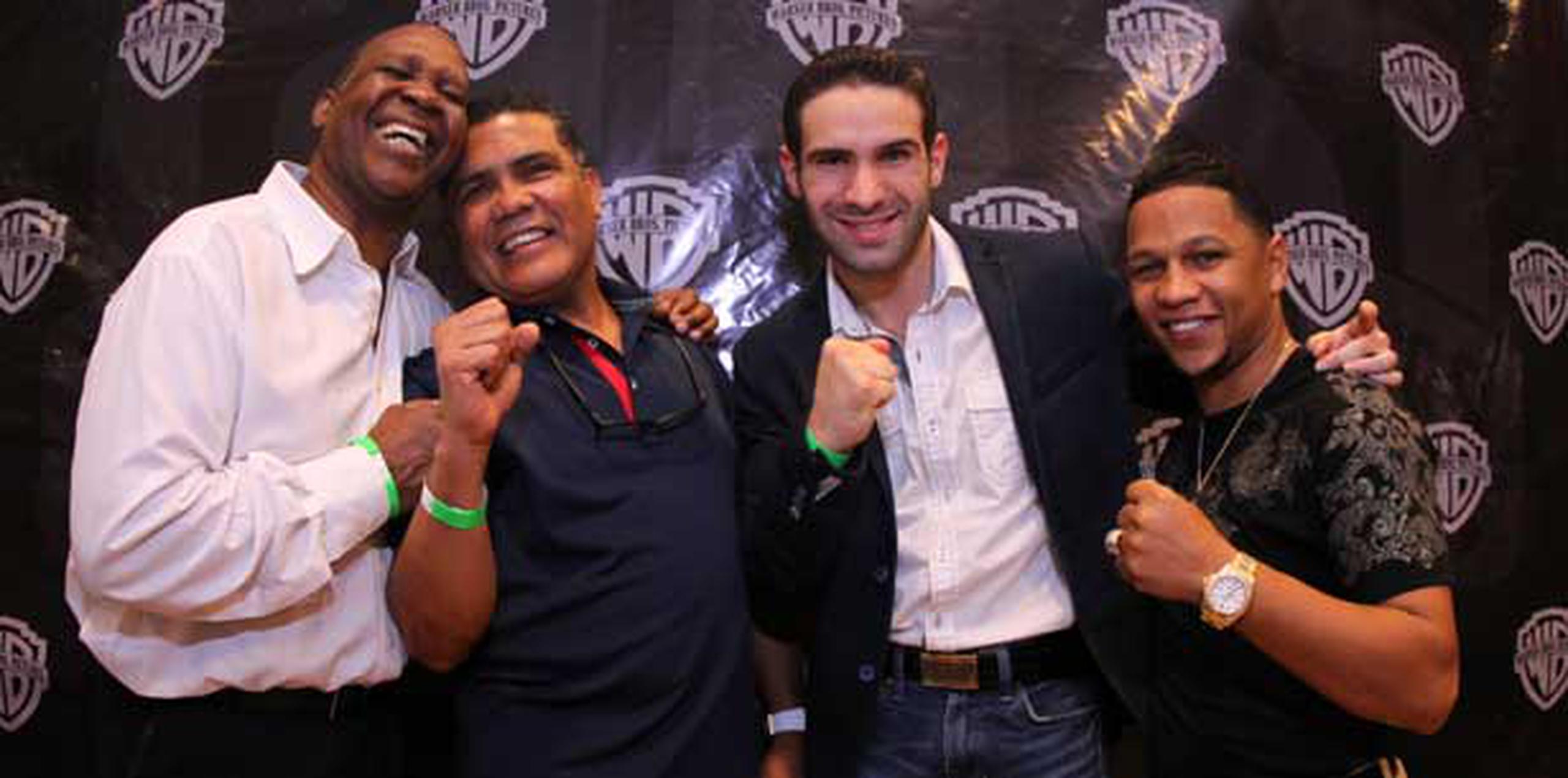Figuras del boxeo en el estreno de Grudge Match Primera Hora
