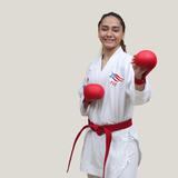 La prometedora Janessa Fonseca compite en el Mundial adulto de karate