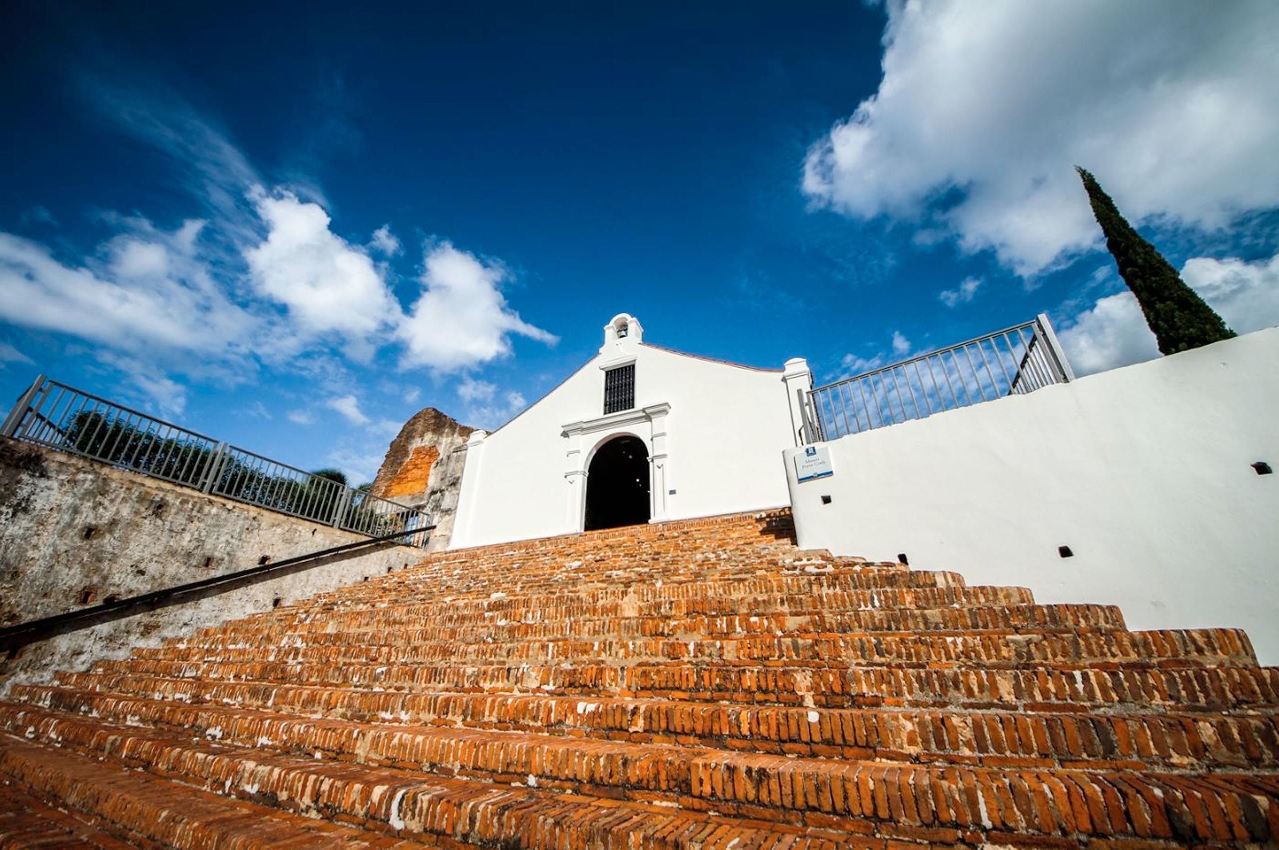 La estructura del Museo de Arte Religioso Porta Coeli es reconocida como una de las primeras iglesias católicas que tuvo Puerto Rico. (Archivo de GFR Media)