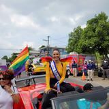 Denise Quiñones se pasea como la reina de Orgullo Boquerón 2021