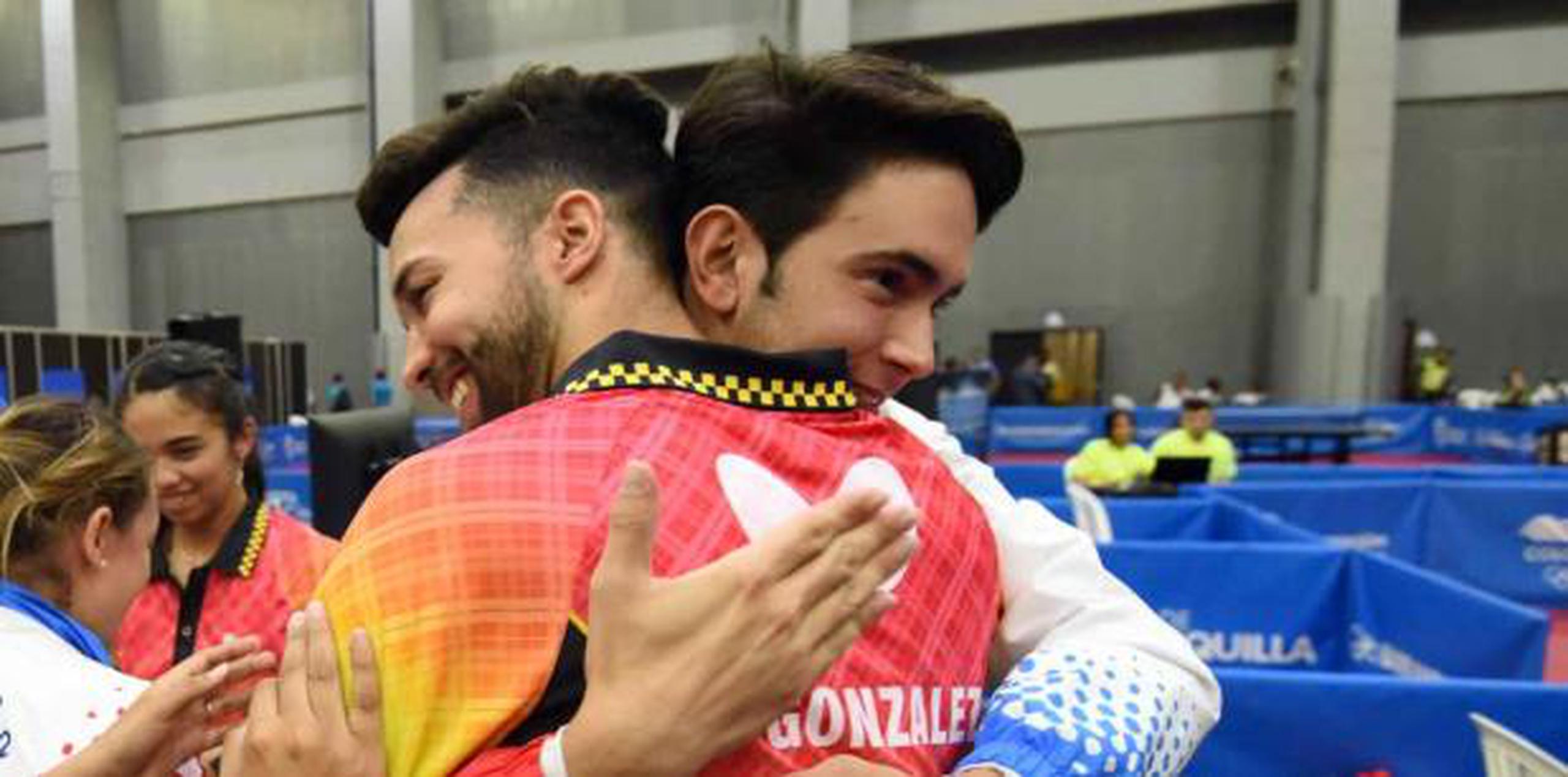 Los tenismesistas Brian Afanador y Daniel González sumaron otra medalla para Puerto Rico. (andre.kang@gfrmedia.com)