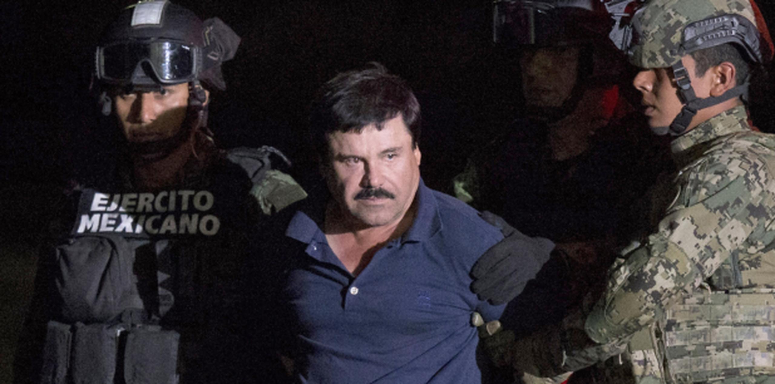 El propio Guzmán fue notificado de la decisión de México en el penal donde permanece recluido. (Prensa Asociada)