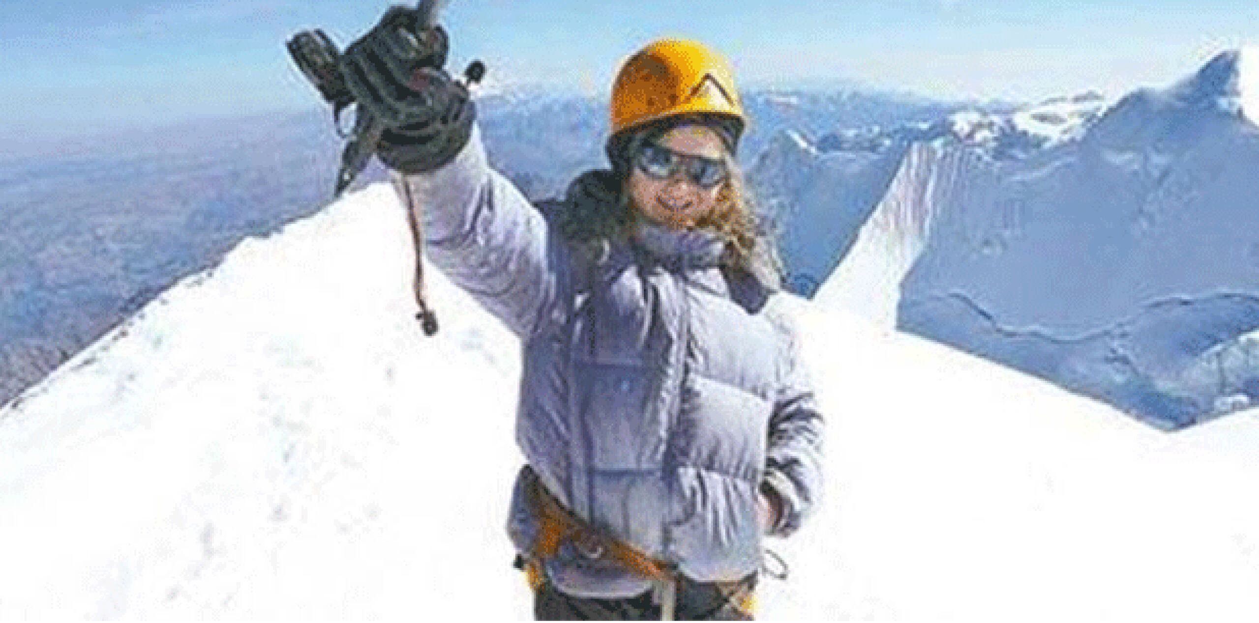 La menor dijo que escaló otros nevados que circundan a La Paz entre ellos el Huayna Potosí, de 6,088 metros de altitud y favorito de escaladores principiantes. (Periódico a.m. ?@periodicoam)