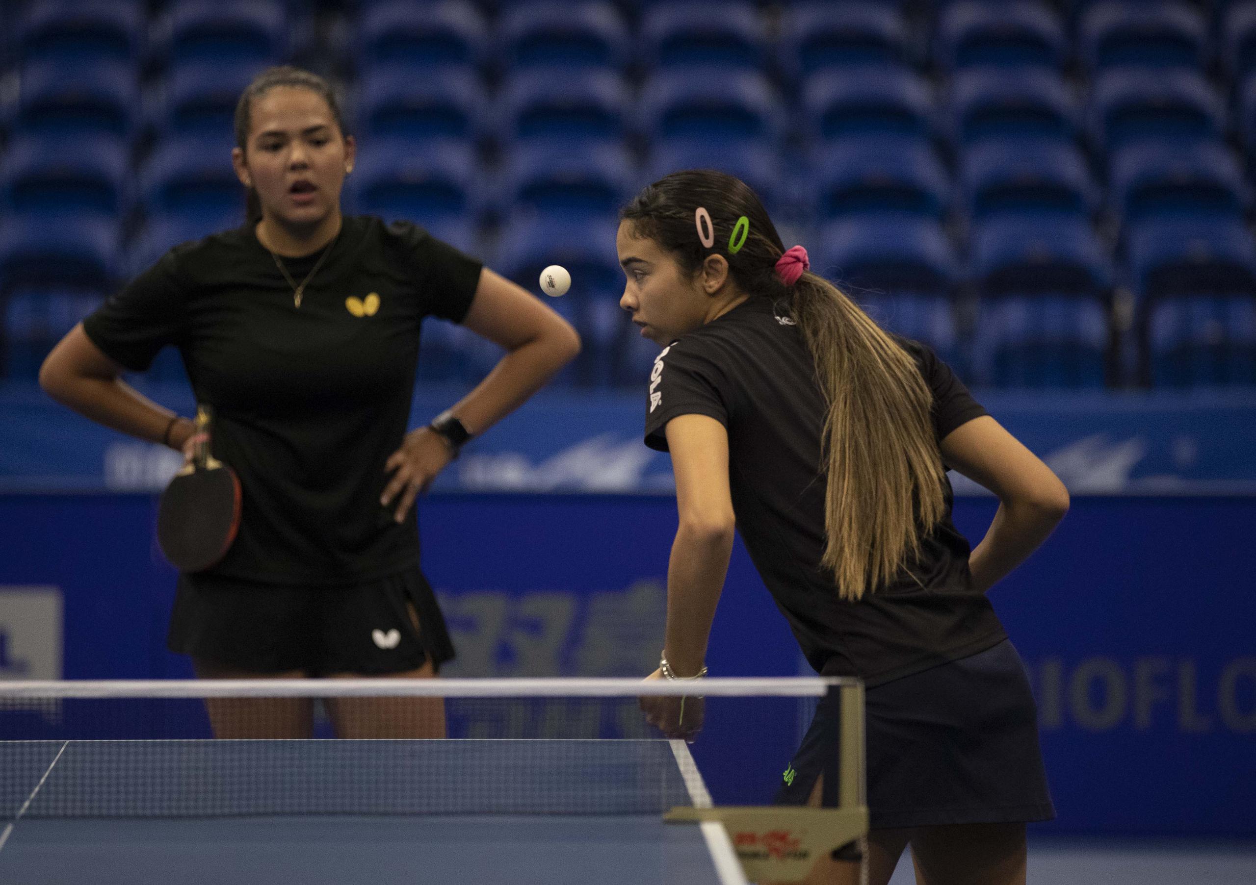 Adriana y Melanie Díaz jugaron en semifinales ante una pareja de Tailandia.