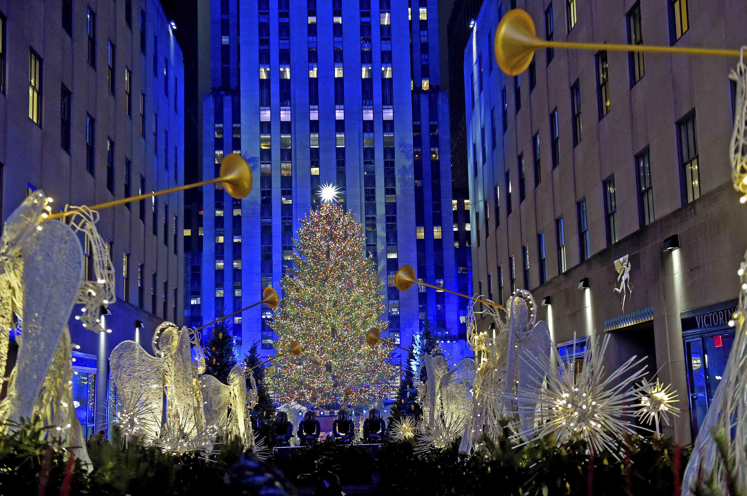 Encienden el árbol del Rockefeller Center Primera Hora