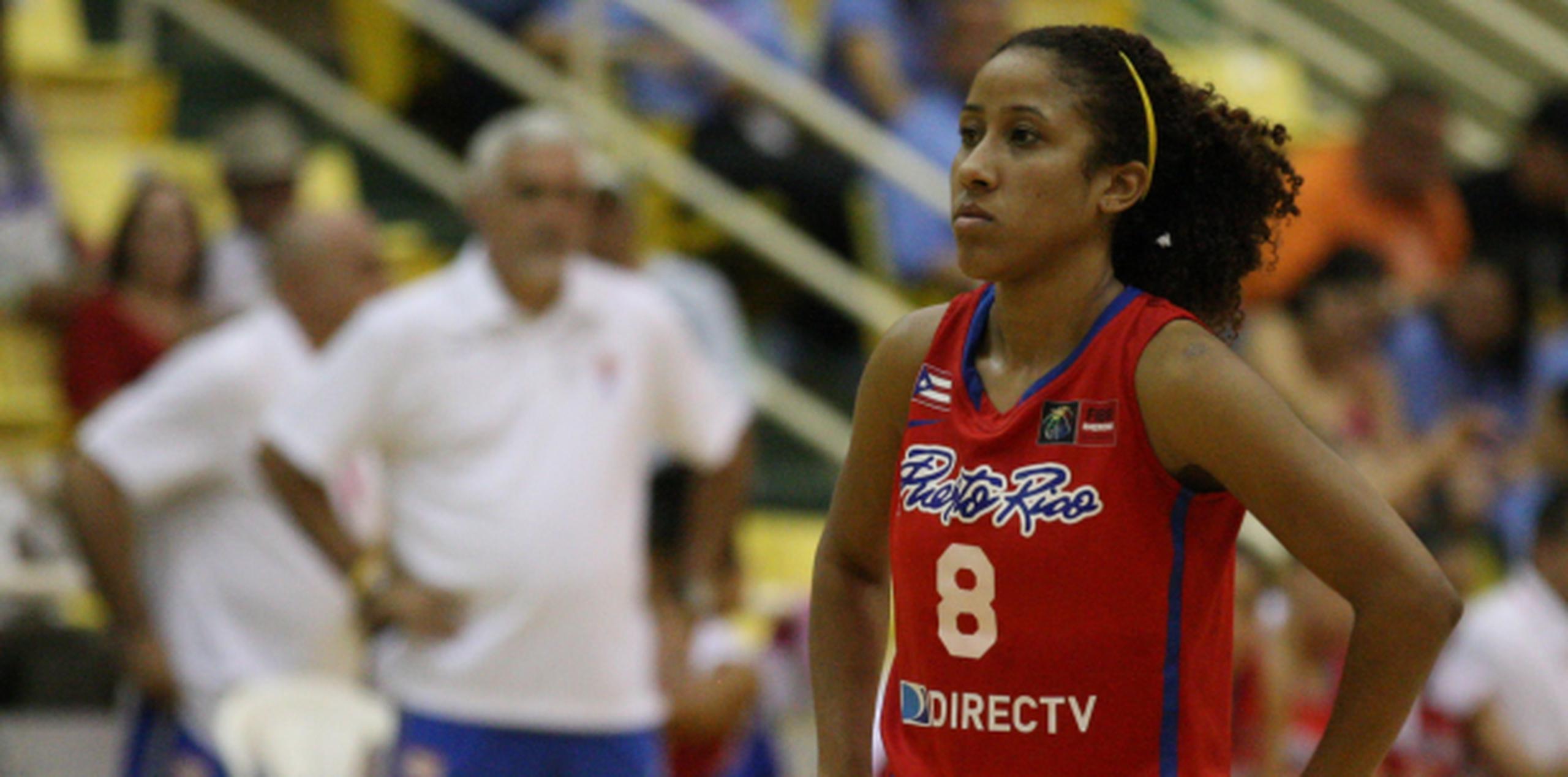 Carla Cortijo aportó 14 puntos en causa perdida por Puerto Rico. (Archivo)