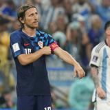 Luka Modric poco pudo hacer para frenar a Lionel Messi