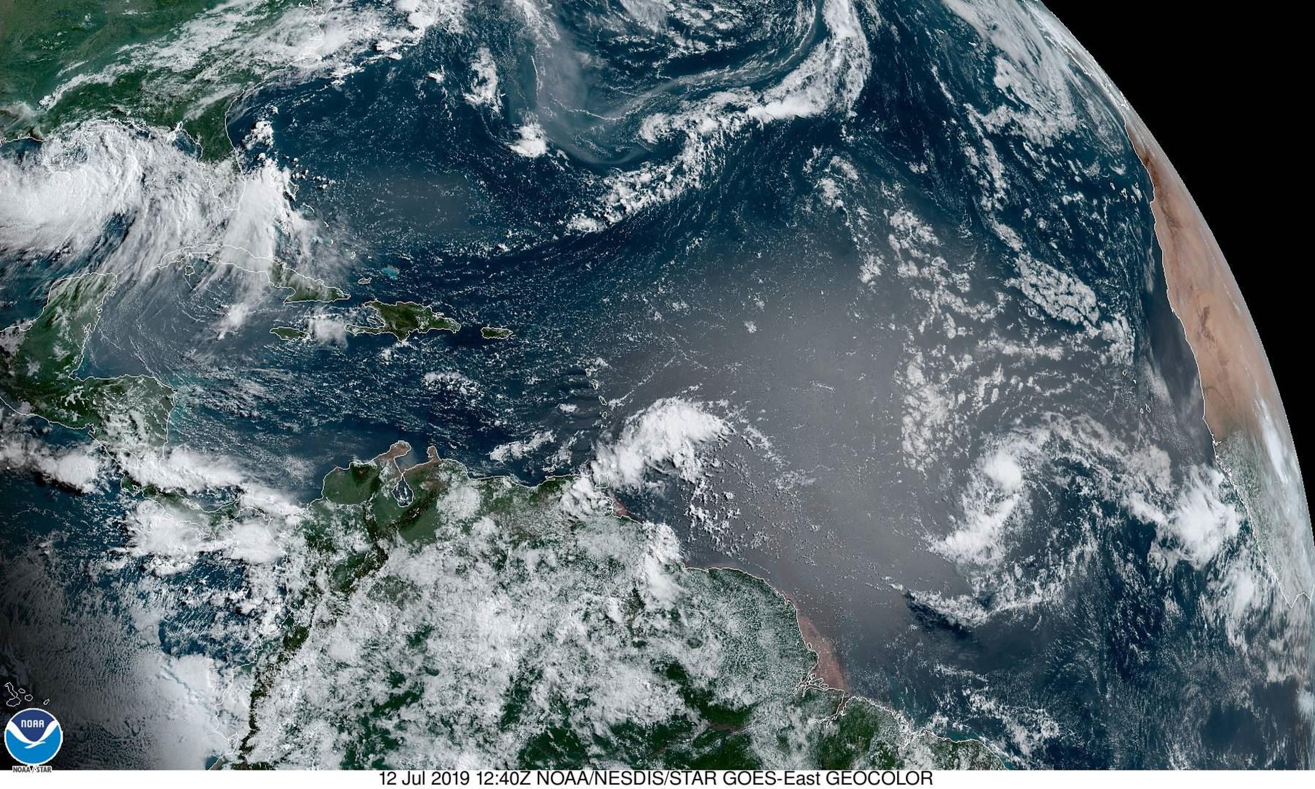 El sistema llegaría como una onda tropical al Caribe. (Administración Nacional Oceánica y Atmosférica)