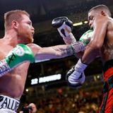 La pelea de "Canelo" Álvarez y Daniel Jacobs en fotos
