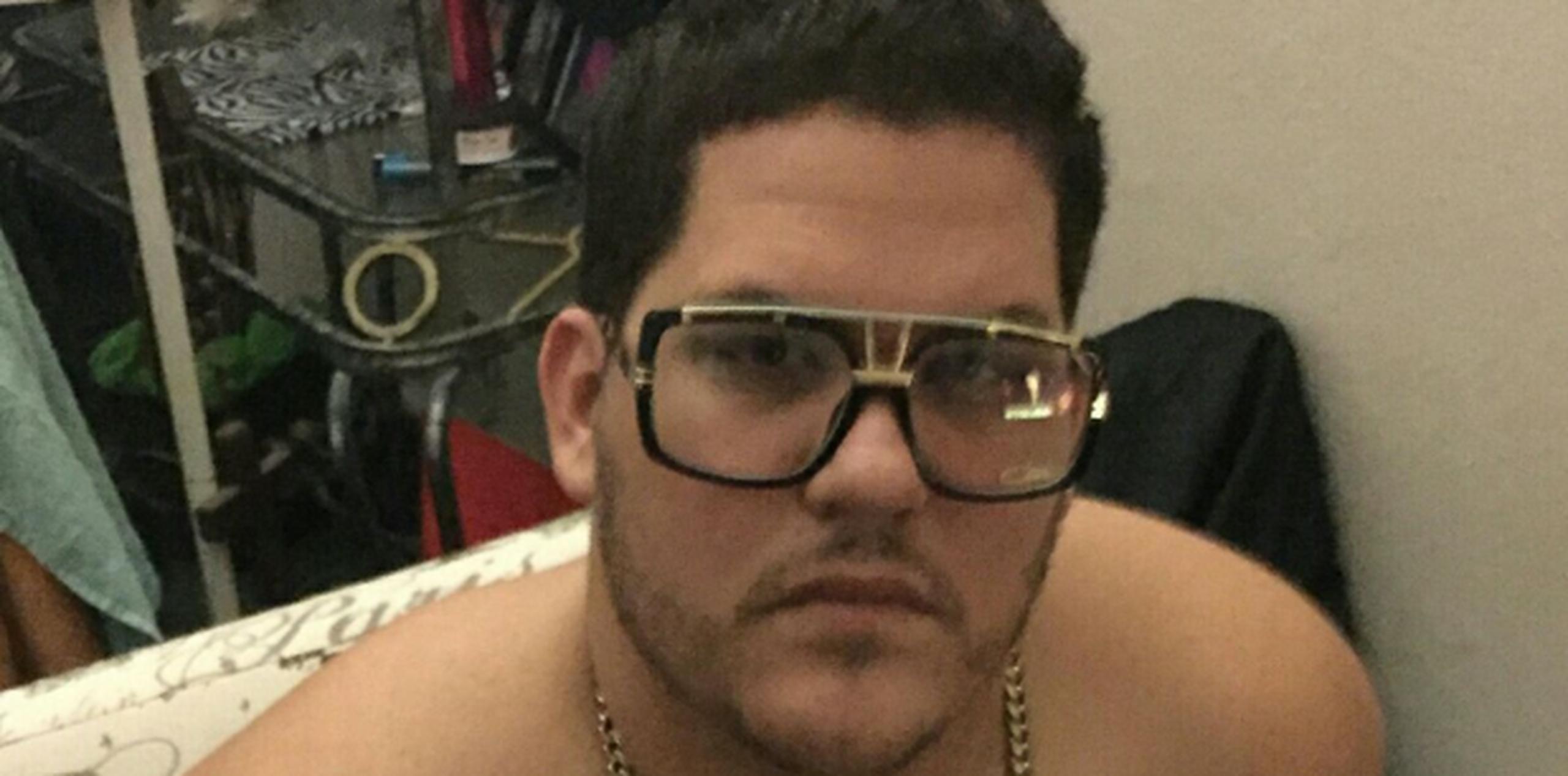 Santana González, alias Pilín, arrestado durante la noche de este viernes en una vivienda del sector Villa Palmeras, en Santurce. (Suministrada)