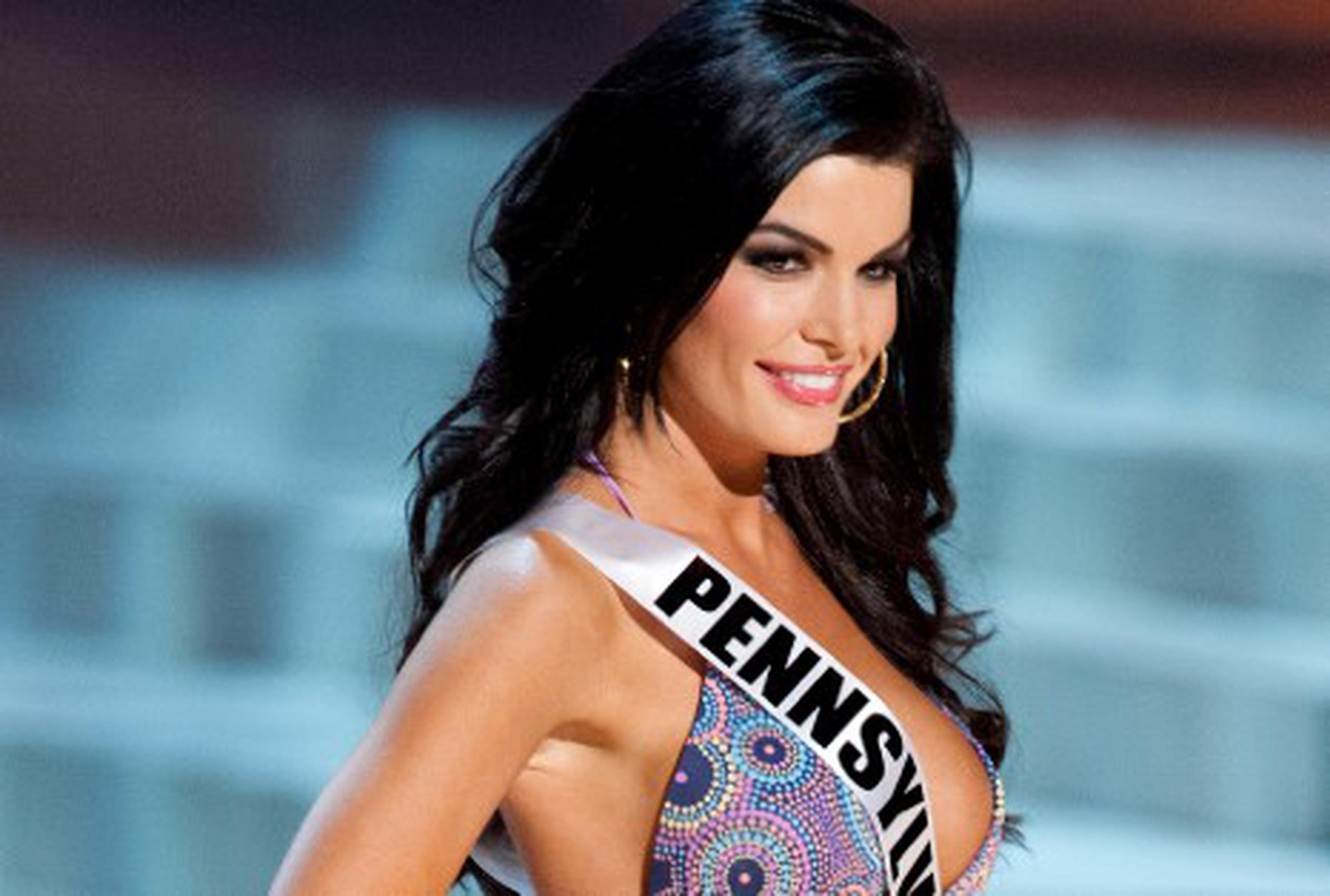 Miss Pensilvania deberá pagar 5 millones de dólares al certamen por difamación. (AP/Darren Decker)